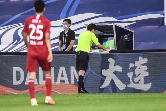 布朗尼17分4板3断 勇士大胜湖人58分豪取6连胜