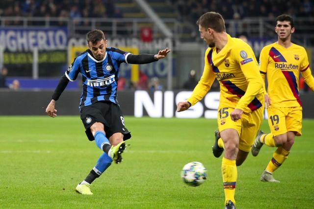 弗格32分辽宁终结上海16连胜 江苏不敌新疆